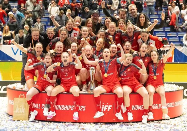 Weltmeister Unihockey Ladina